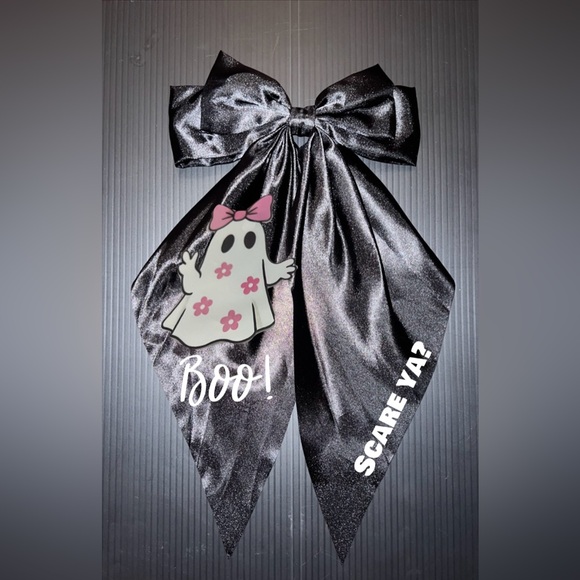 Funny cheerleading bow: Halloween Boo! - Picture 1 of 1
